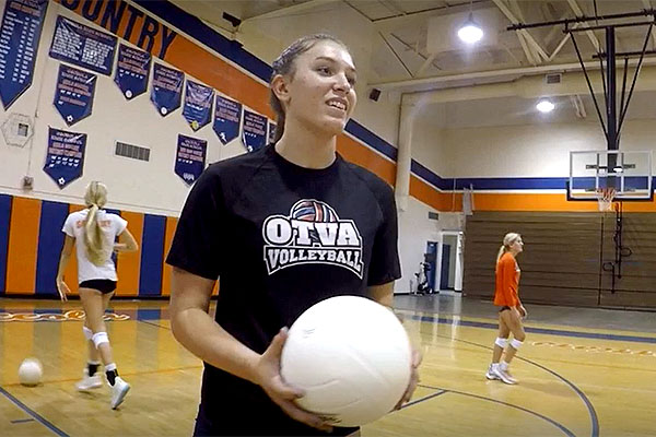  2023 Senior Spotlight - Lauren Lewis