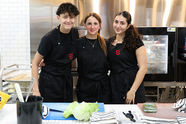  Pinellas County students help plan lunchroom menus
