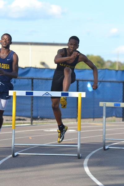 Track Track