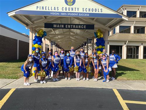 Largo cheerleaders 