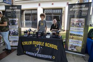 Azalea Middle School Middle School Students 