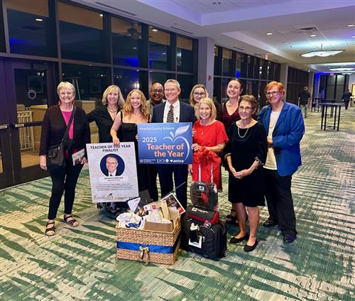 Teacher Dennis Zuercher is Pinellas County Schools Teacher of the Year