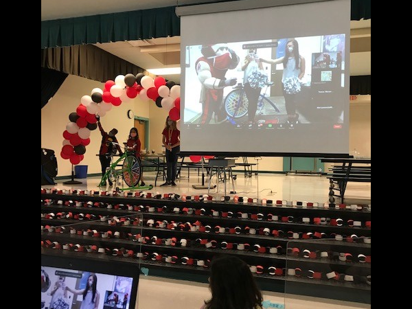 The McMullen Booth Elementary Blender Bike Off featured the Tampa Bay Bucs’ Cheerleaders, Captain Fear – and the FL Ag Commissioner Nikki Fried, who spoke to the students about the benefits of school breakfast.