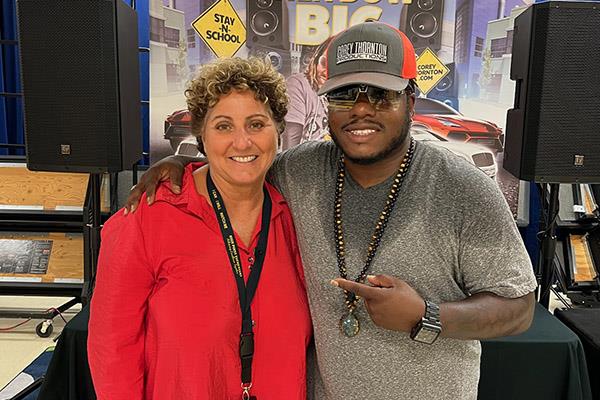 Educational Rap Artist Corey Thornton preformed an Attendance Awareness Concert at High Point Elementary School.